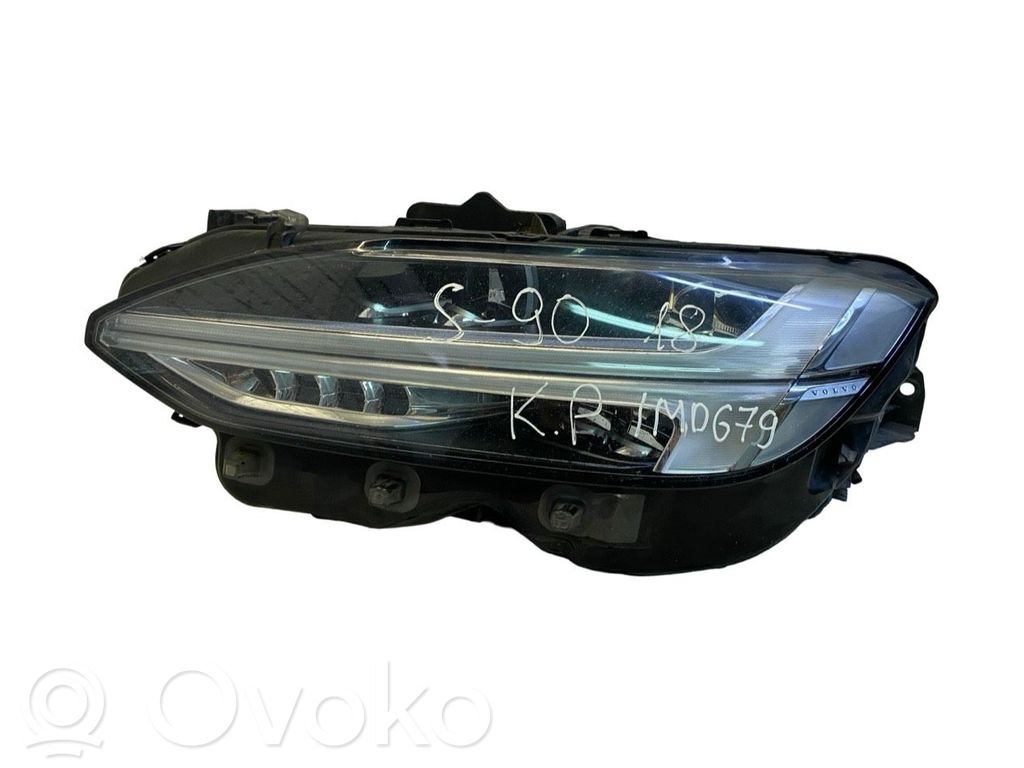 Volvo S90, V90 Headlight/headlamp 