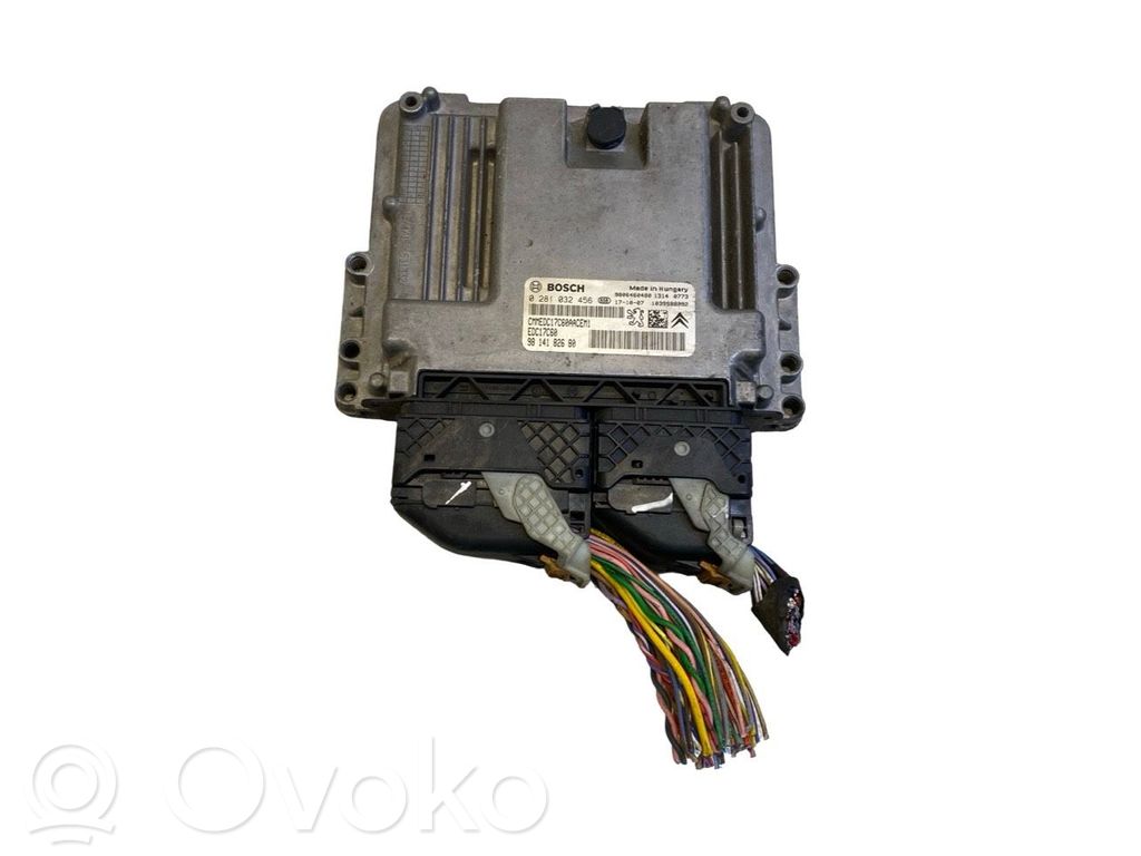 Opel Crossland X Engine control unit/module 
