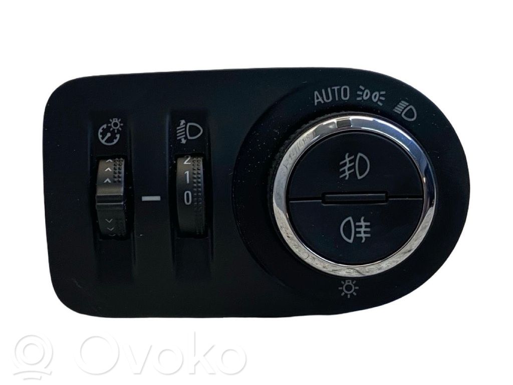 Opel Astra K Interrupteur d’éclairage 