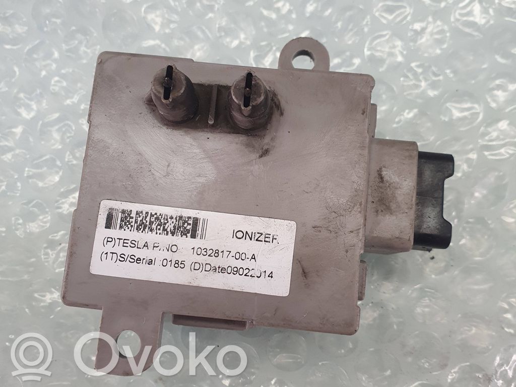 Tesla Model S Citu veidu vadības bloki / moduļi 