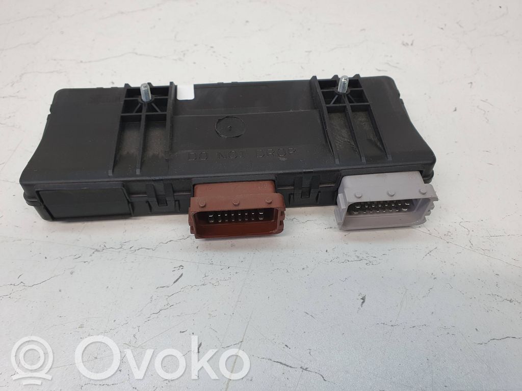 Tesla Model S Sėdynės valdymo blokas 
