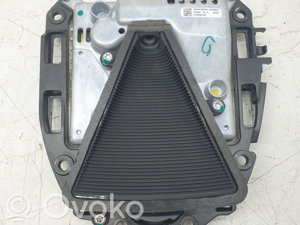 Tesla Model S Windshield/windscreen camera 