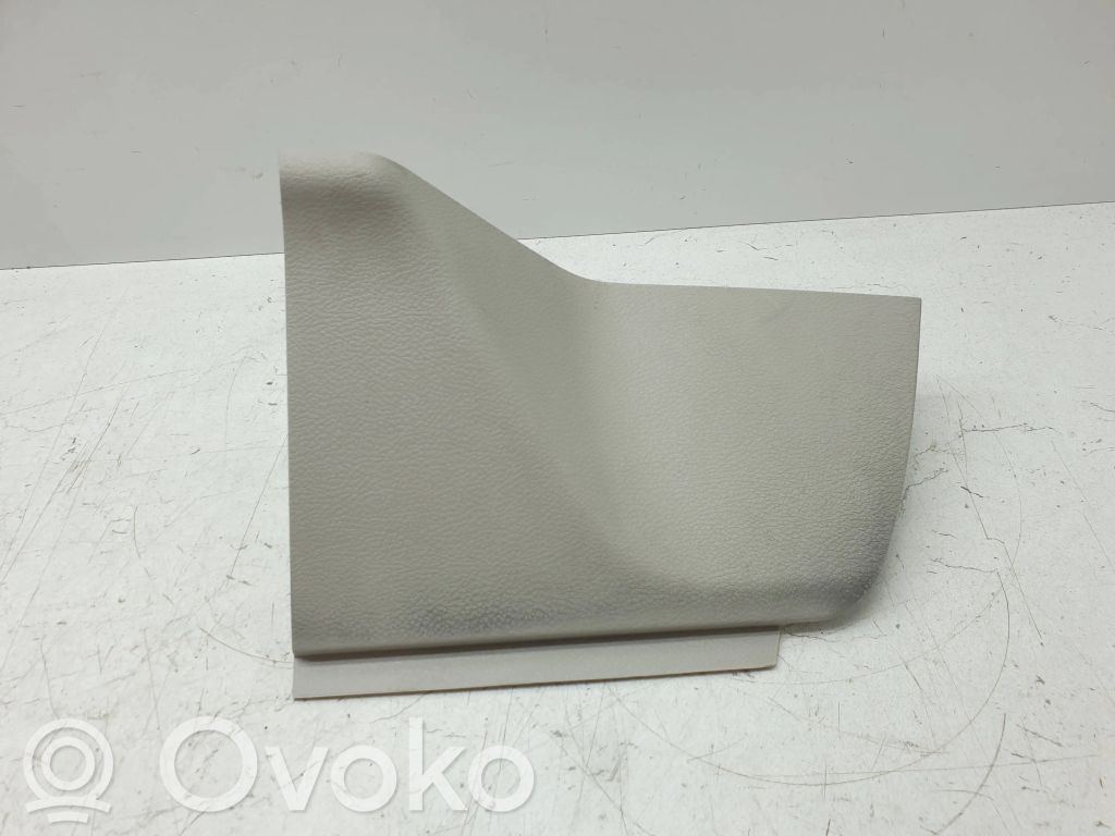 Chrysler Pacifica Panel trim 