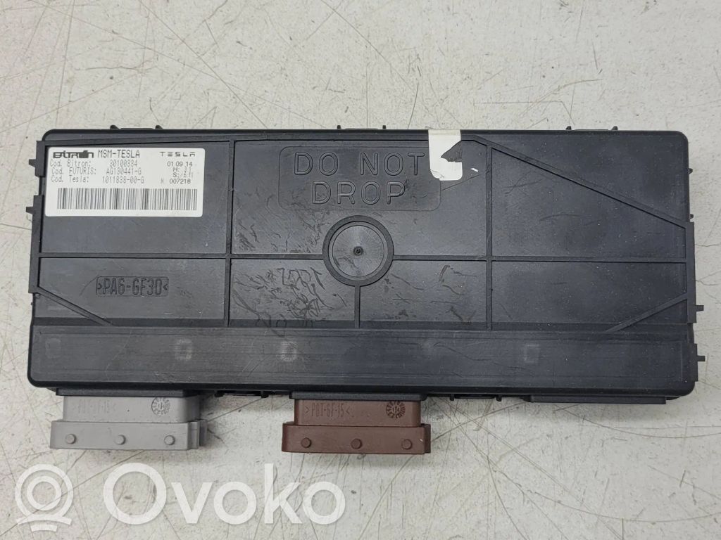 Tesla Model S Sėdynės valdymo blokas 