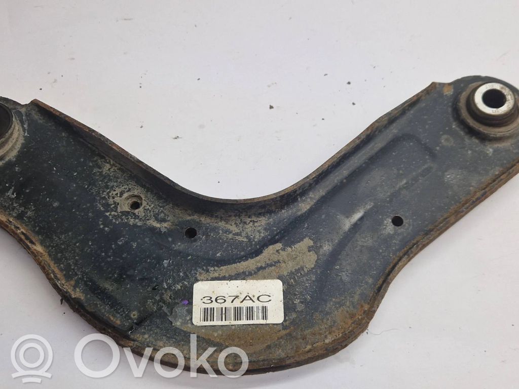 Chrysler Pacifica Rear control arm 