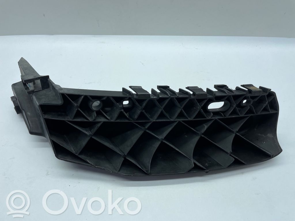 Dodge Durango Headlight/headlamp mounting bracket 