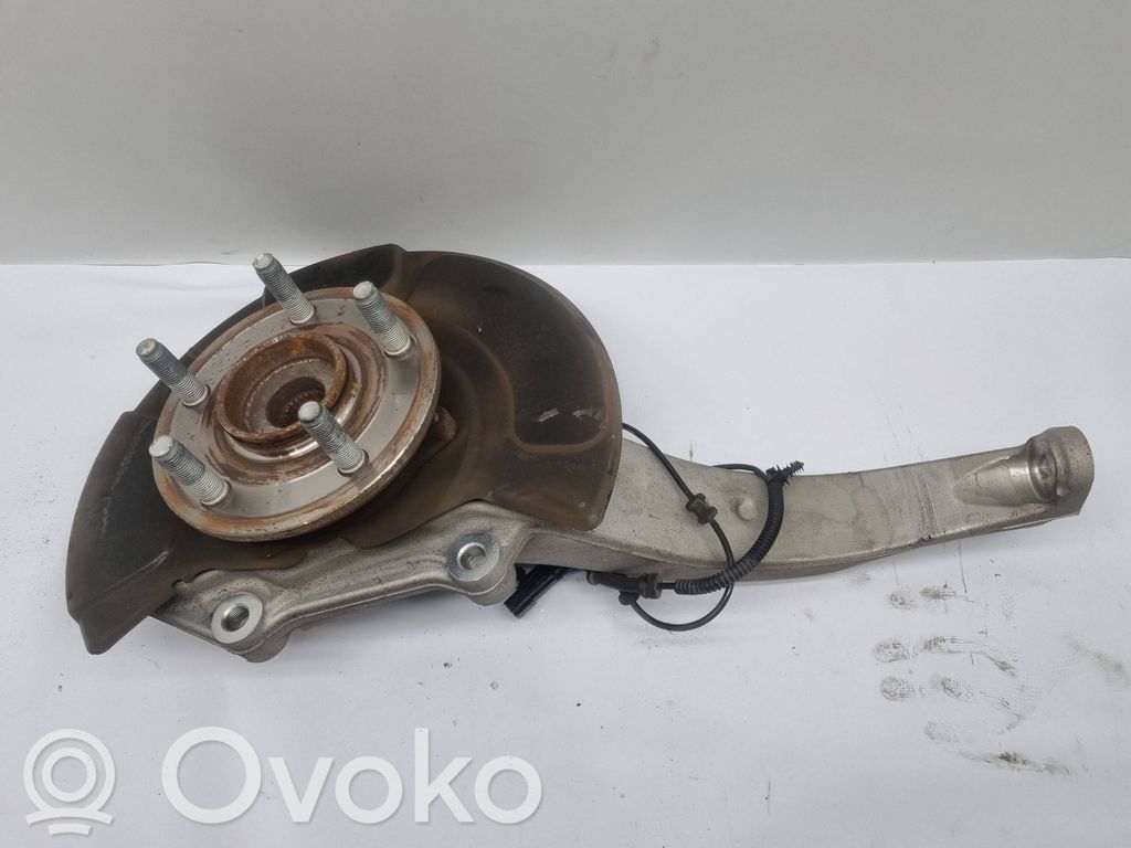 Front wheel hub