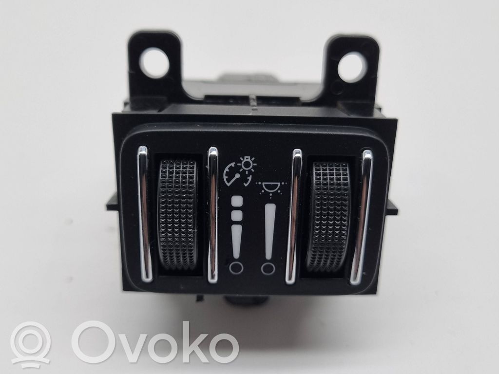 Maserati Ghibli Headlight level height control switch 