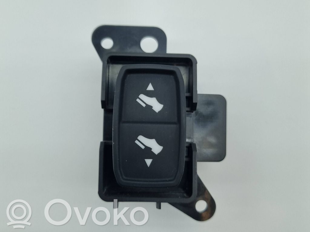 Other switches/knobs/shifts   041581D,3367130105,6EM25TX7AB