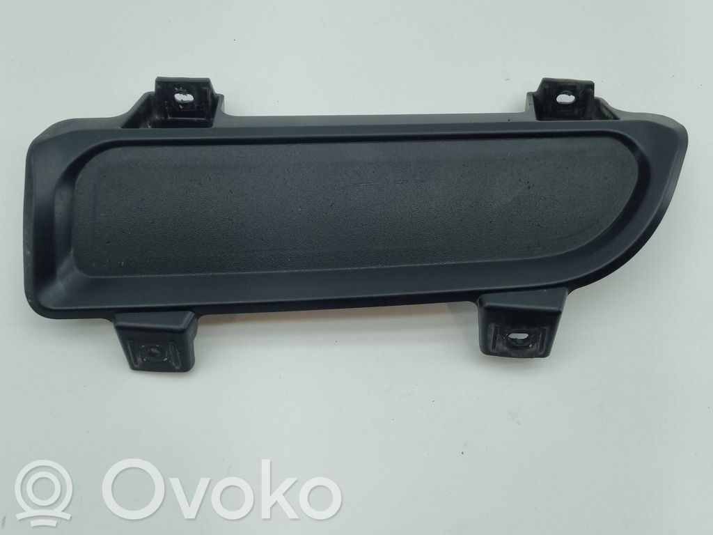 Jeep Grand Wagoneer Listwa dolna zderzaka tylnego 