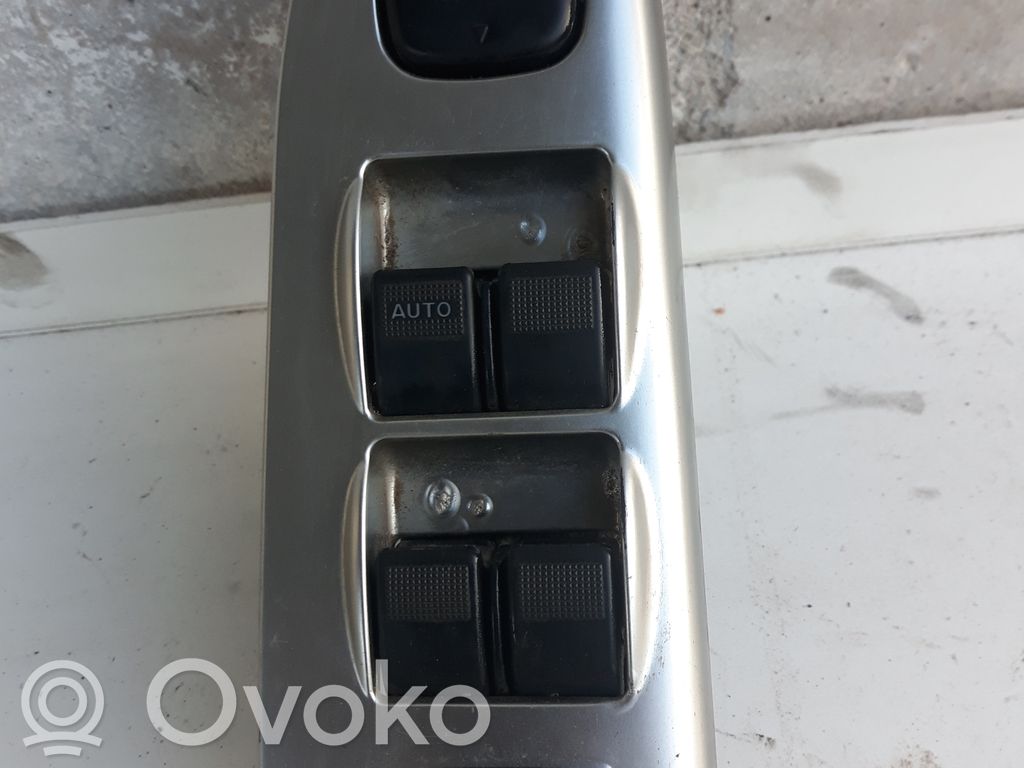 Mazda Premacy Electric window control switch 