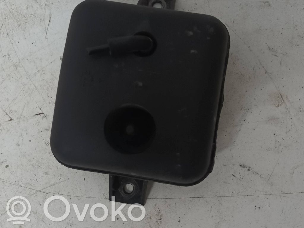 Opel Signum Tyhjiösäiliö 