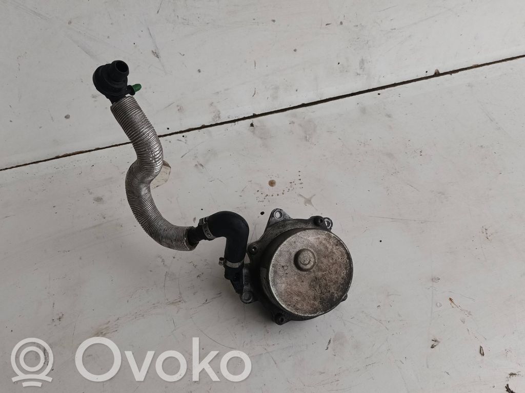 Audi A6 S6 C5 4B Alipainepumppu 