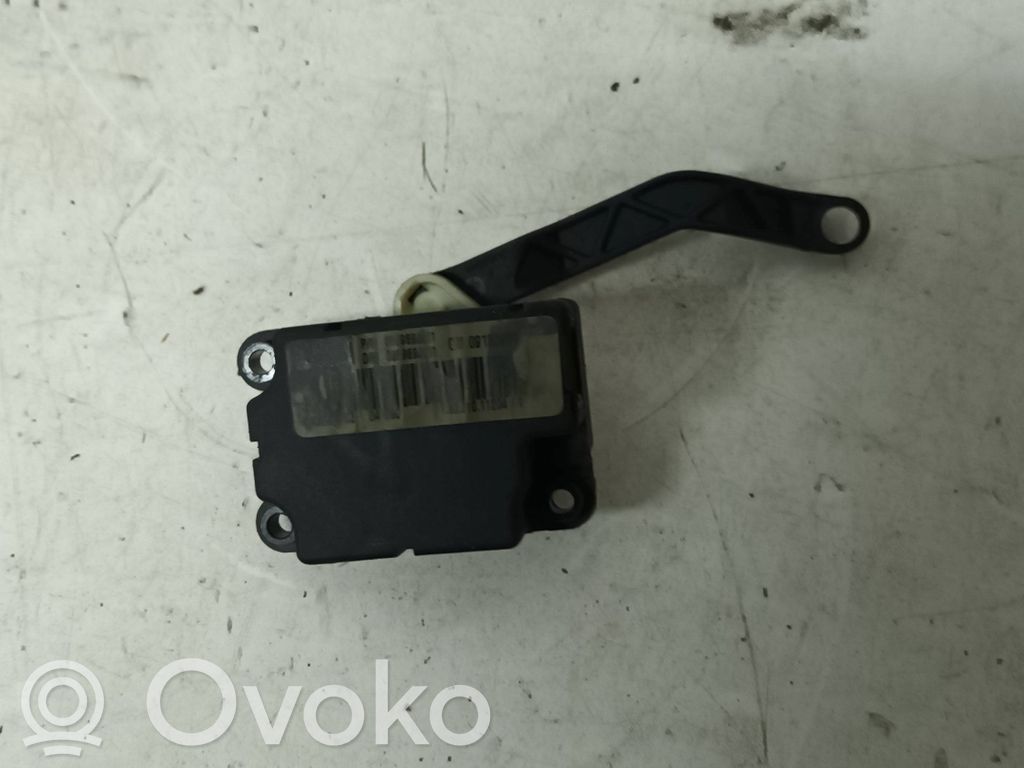 Opel Vectra C Tuloilmaventtiilin käyttömoottori 