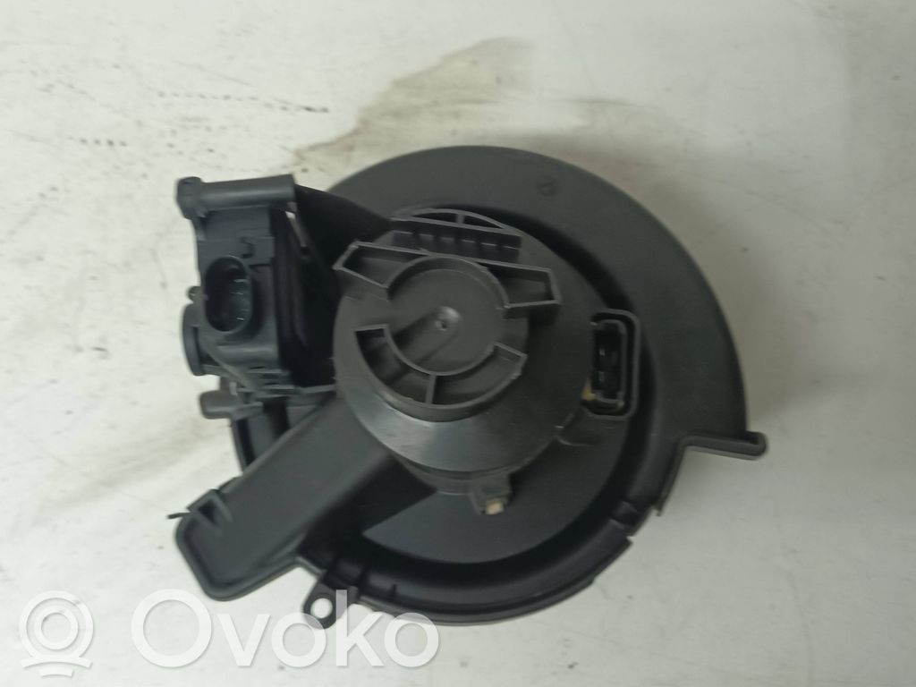 Opel Astra G Lämmittimen puhallin 