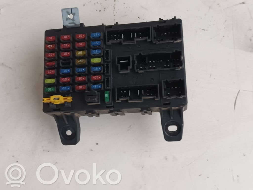 Hyundai Getz Fuse module 