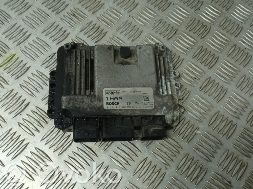 Ford Focus C-MAX Engine control unit/module 