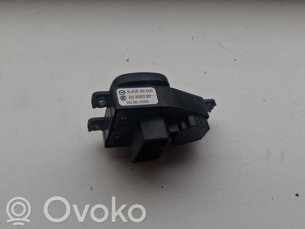 Mazda 3 I Wing mirror switch 