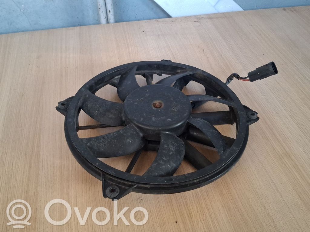 Citroen C4 I Elektrisks radiatoru ventilators 