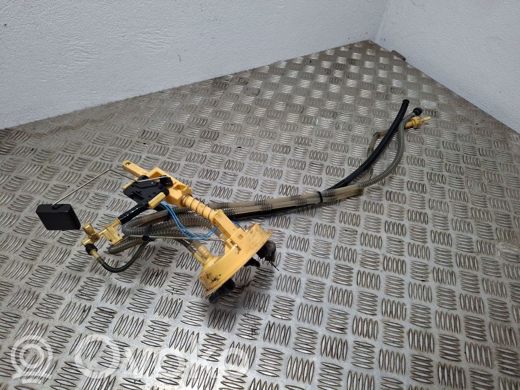BMW 3 E90 E91 In-tank fuel pump 
