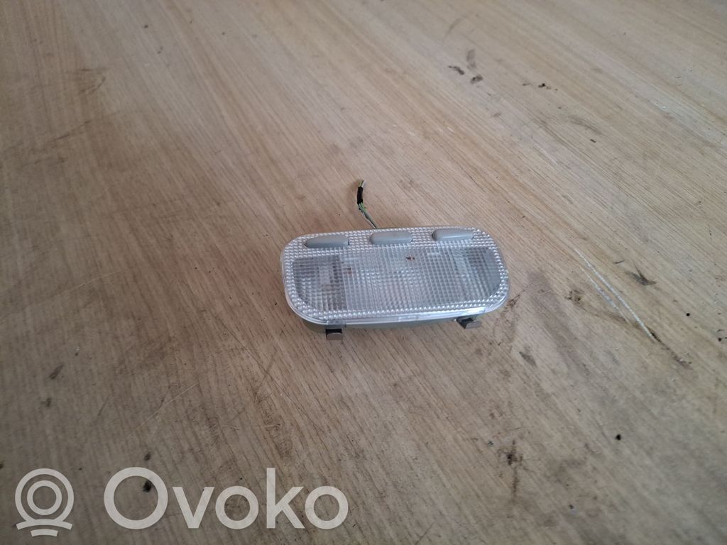 Peugeot 407 Rear seat light 
