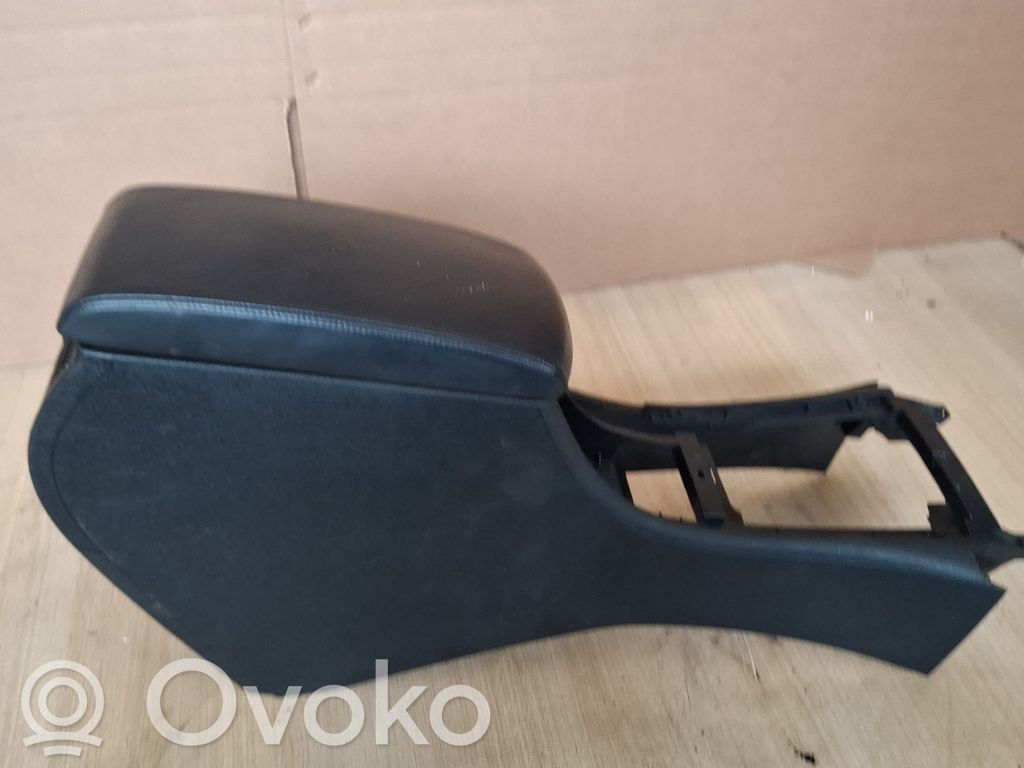 Peugeot 407 Podłokietnik tunelu środkowego 
