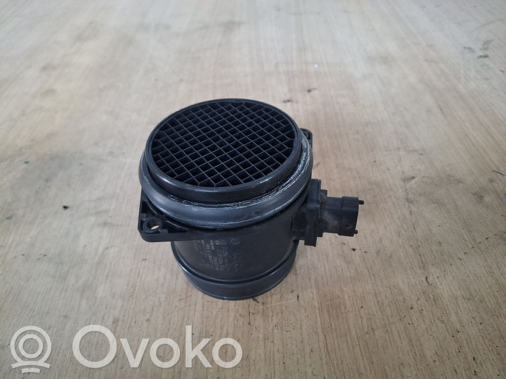 Volvo S60 Przepływomierz masowy powietrza MAF 
