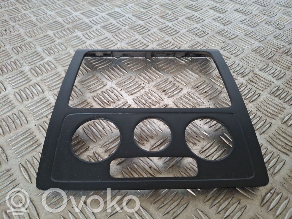 Volkswagen Caddy Console centrale, commande chauffage/clim 