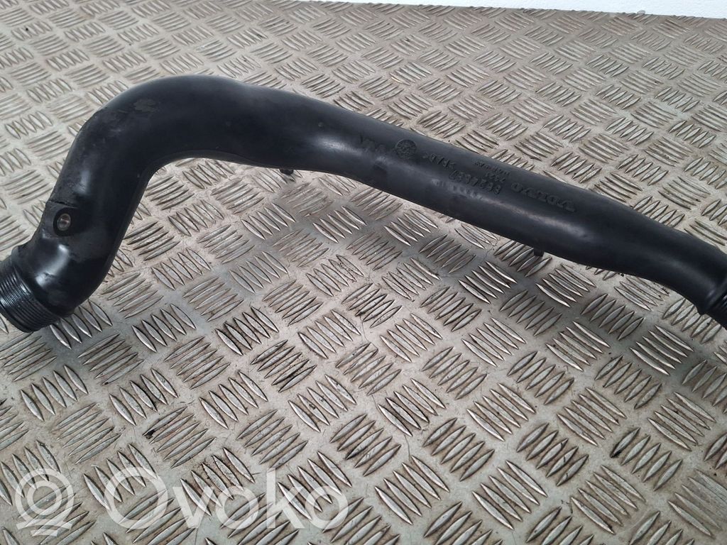 Volvo V70 Intercooler hose/pipe 