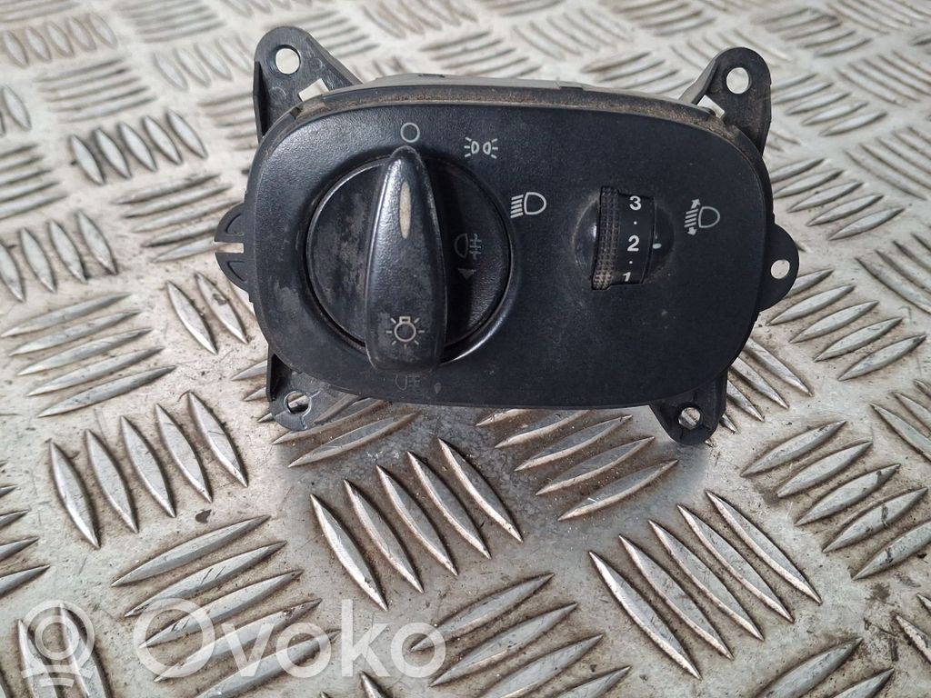 Ford Transit Interruptor de luz 