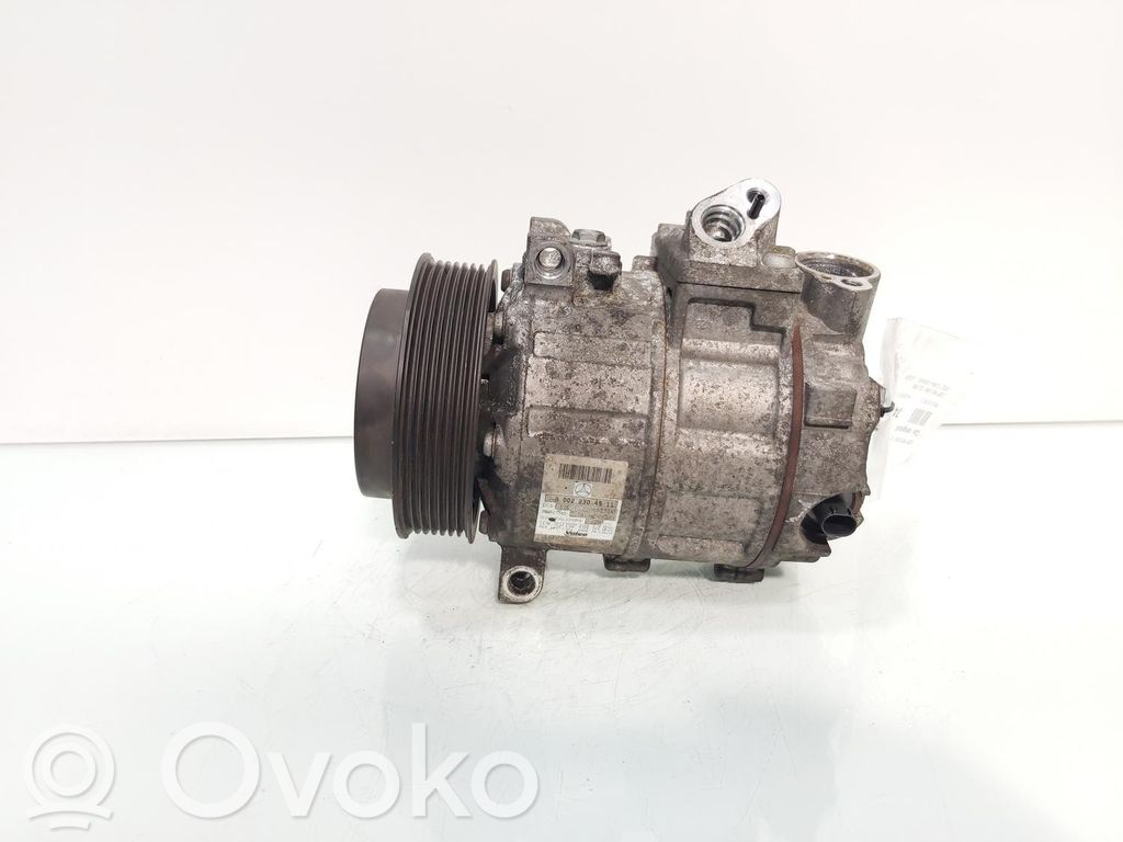 Mercedes-Benz C W203 Ilmastointilaitteen kompressorin pumppu (A/C) 