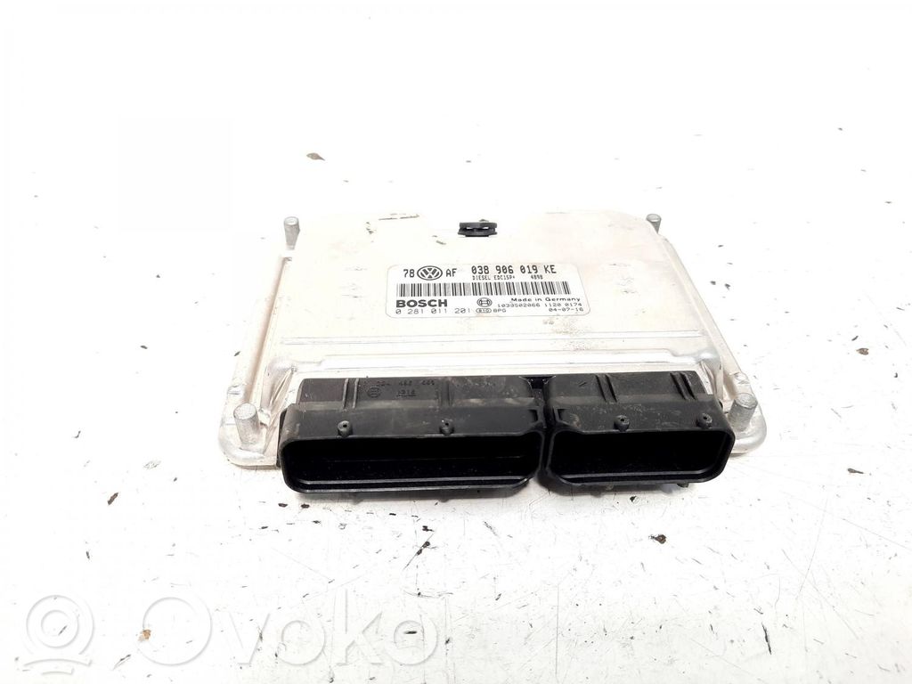 Audi A4 S4 B6 8E 8H Komputer / Sterownik ECU silnika 