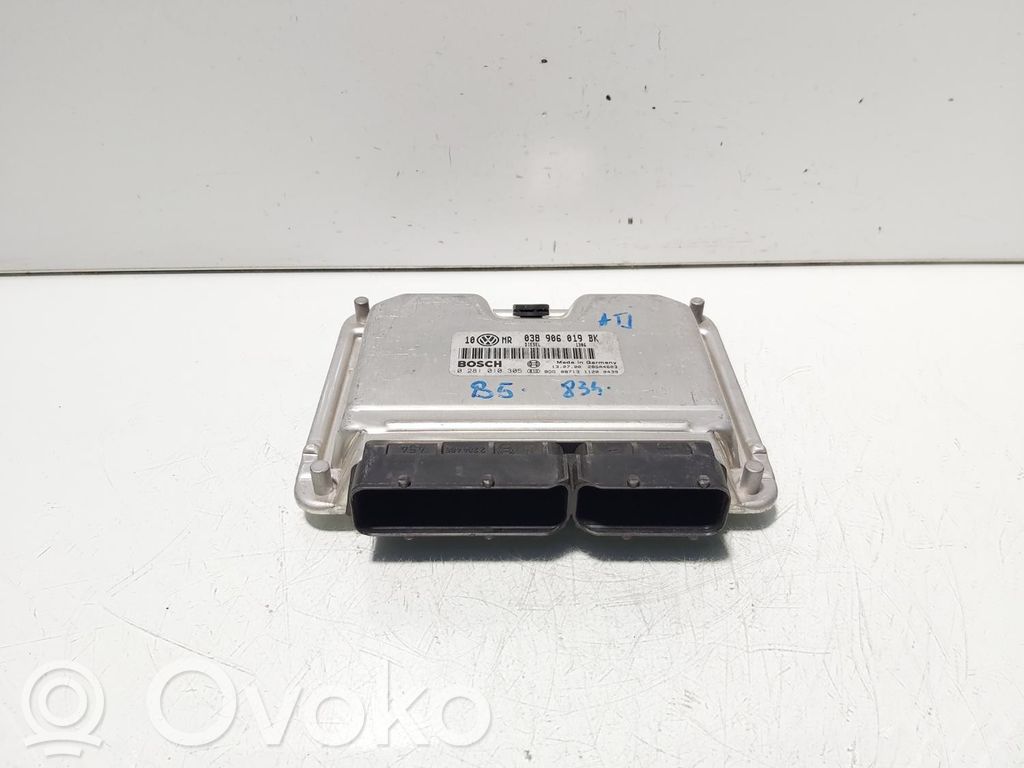 Volkswagen PASSAT B5 Moottorin ohjainlaite/moduuli (käytetyt) 