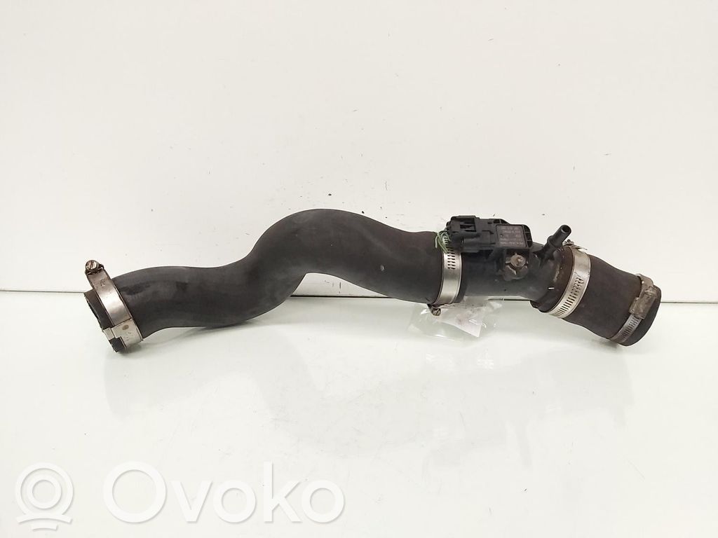 Ford Focus Välijäähdyttimen letku 