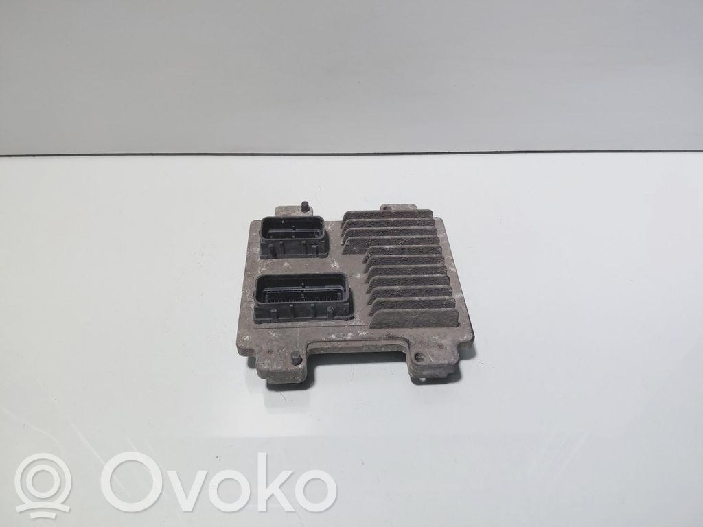 Opel Corsa E Moottorin ohjainlaite/moduuli (käytetyt) 