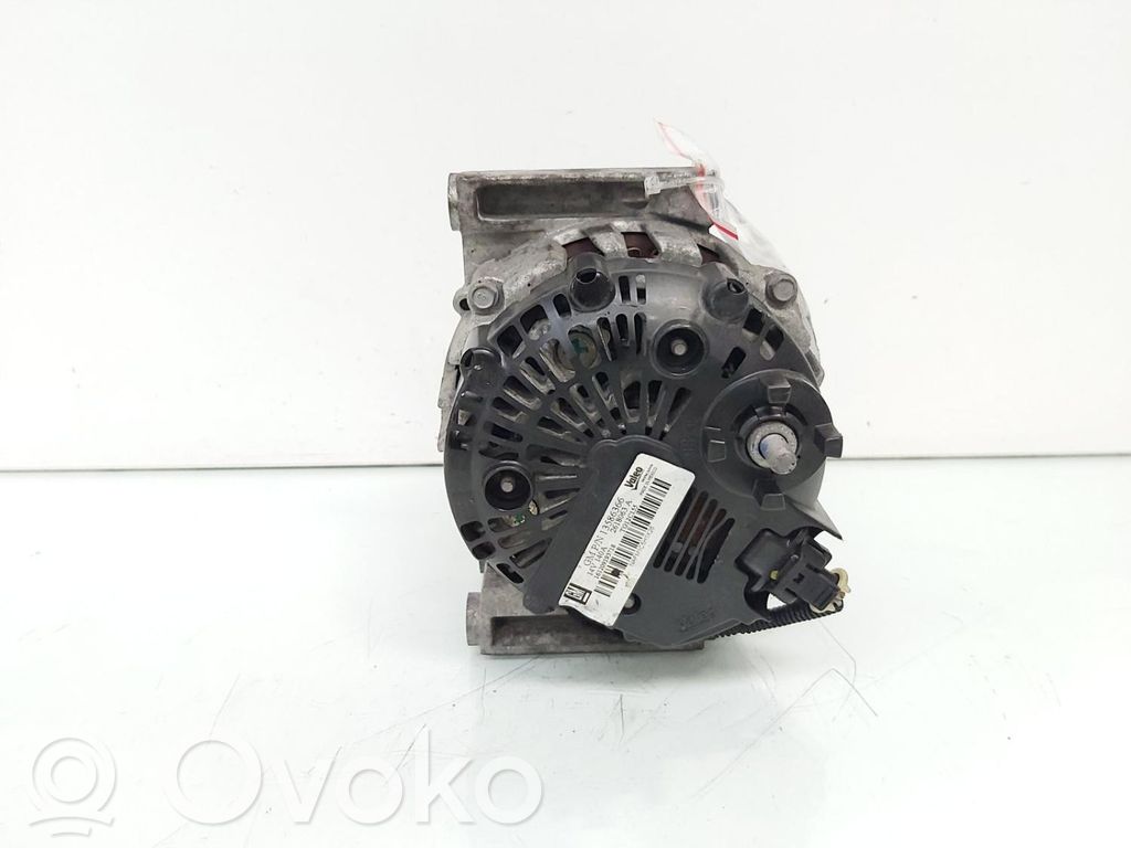 Opel Astra J Lichtmaschine 