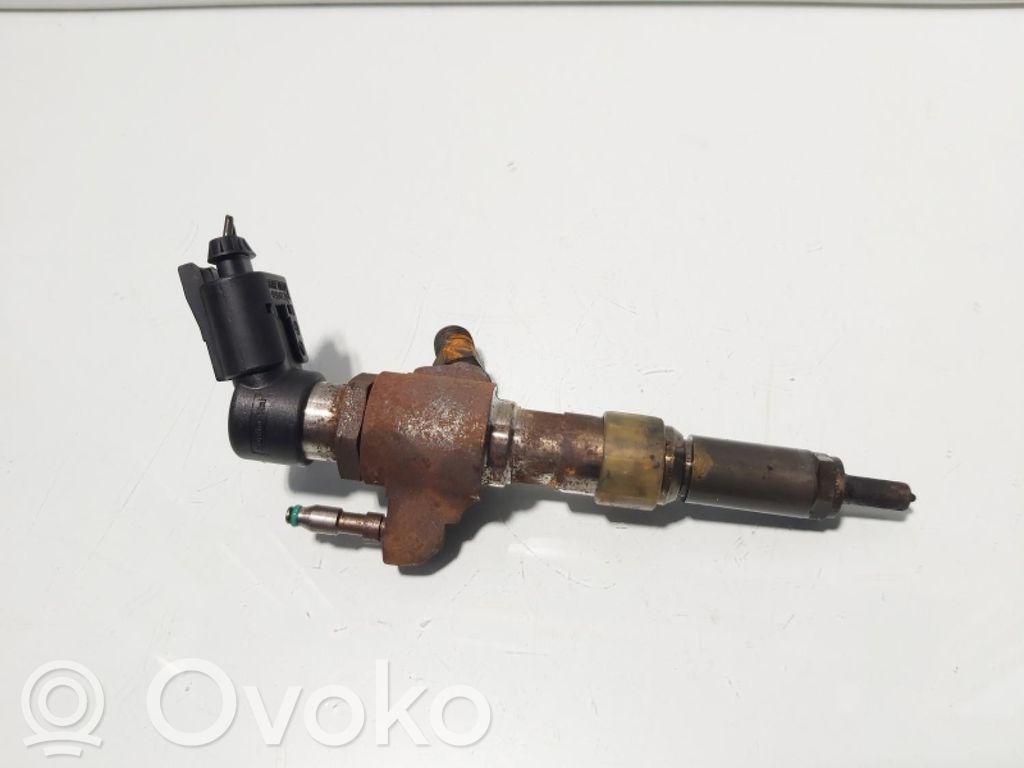 Citroen C5 Polttoainesuutin