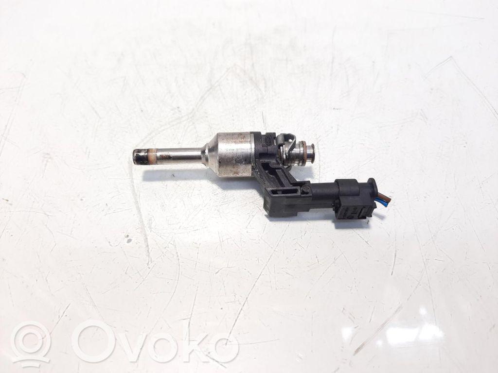 Skoda Rapid (NH) Wtryskiwacz paliwa 