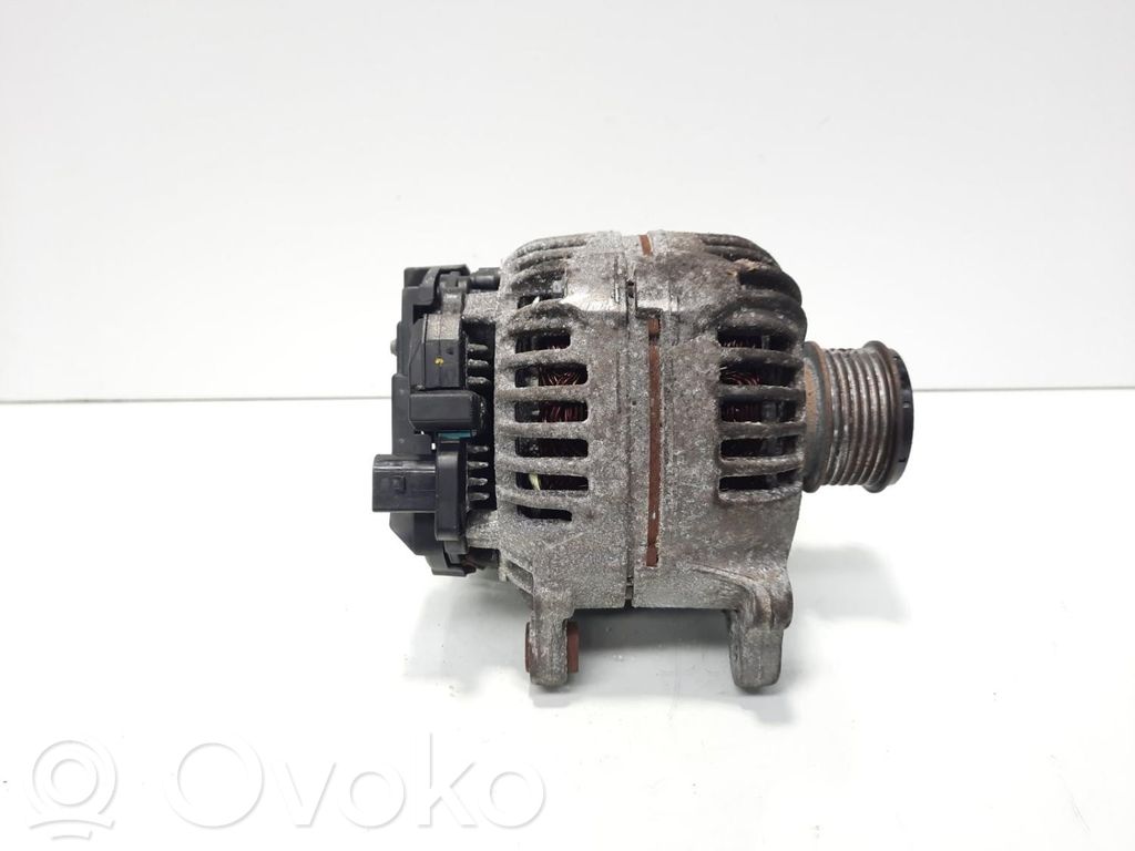 Volkswagen Golf VI Generatore/alternatore 