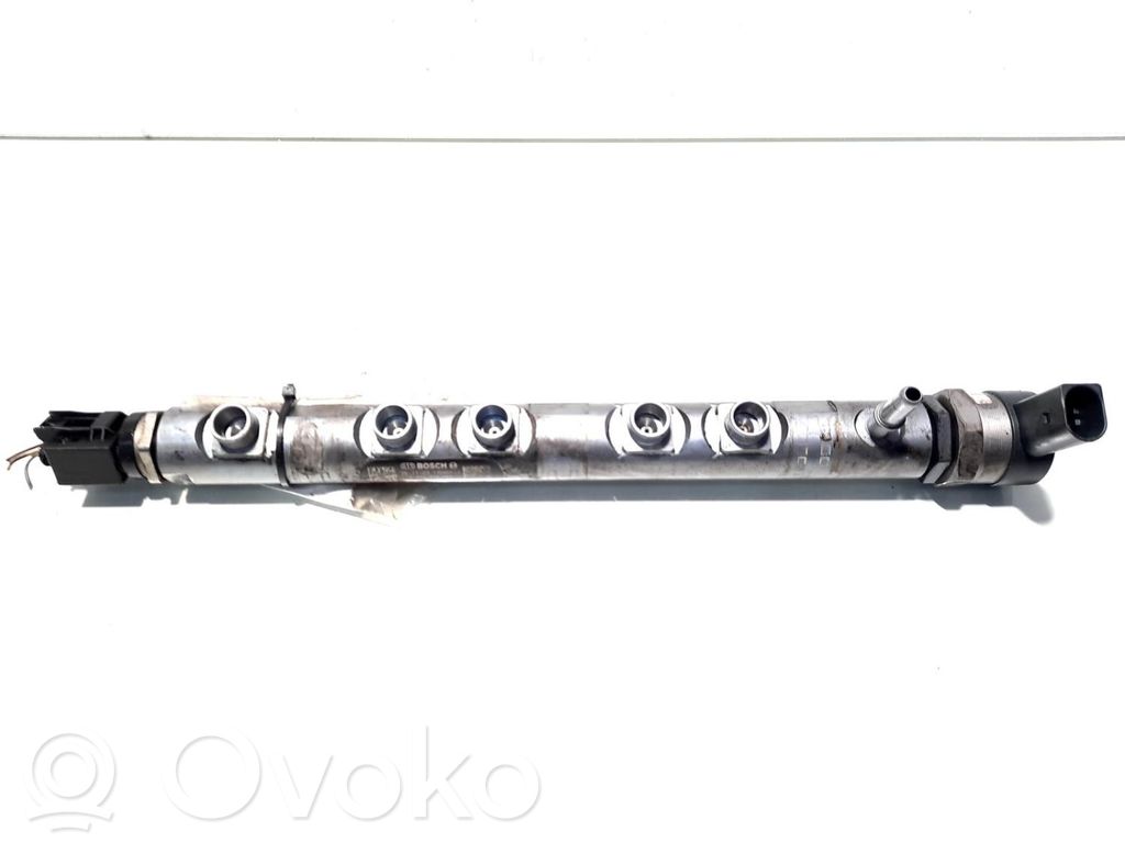 BMW 4 F32 F33 Kraftstoffverteiler Einspritzleiste Verteilerrohr