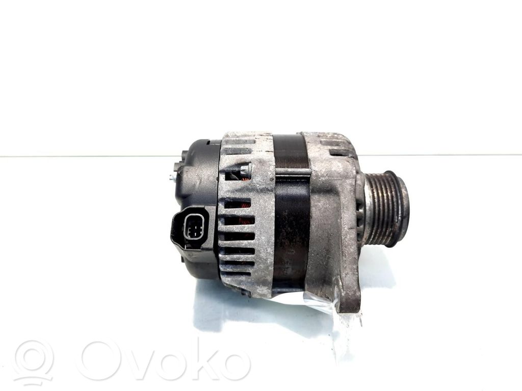Opel Astra J Alternador
