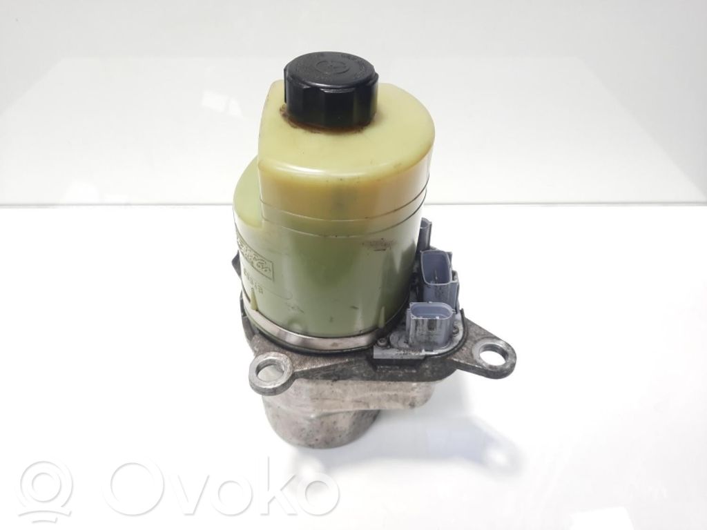 Ford Focus Ohjaustehostimen pumppu