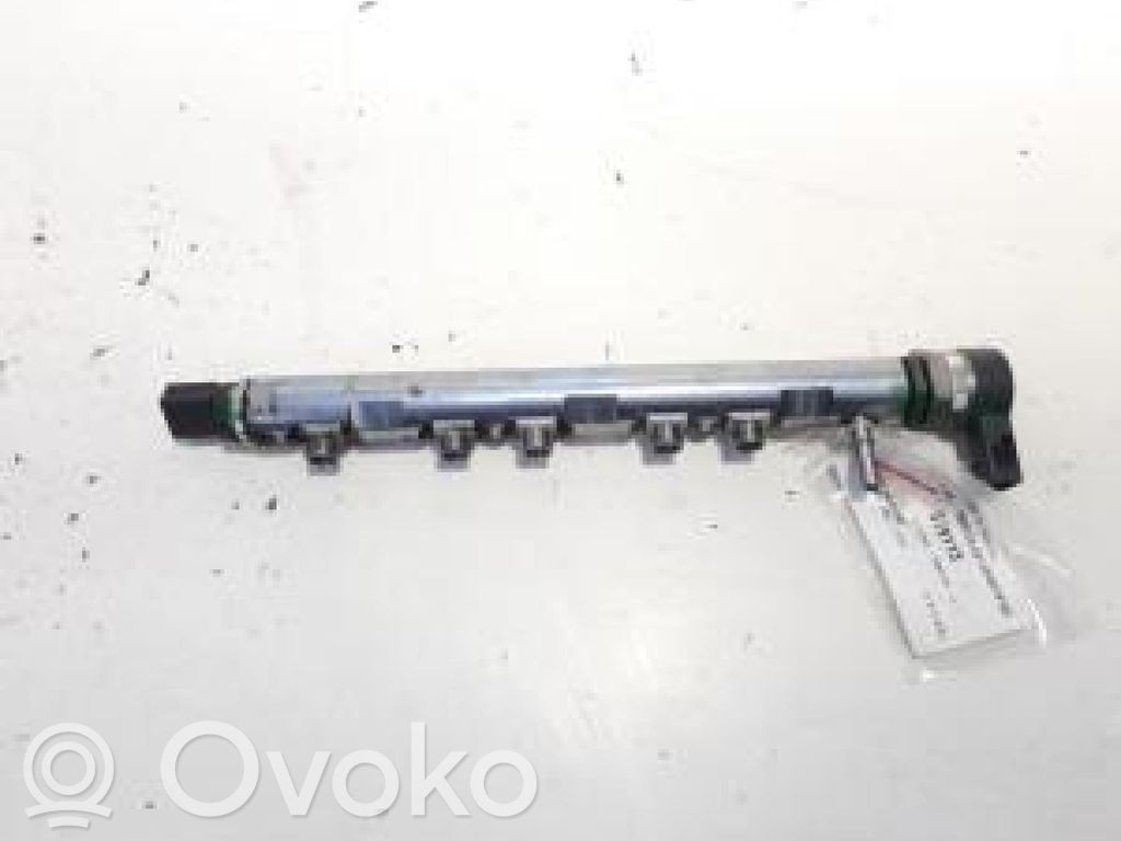 BMW 3 E90 E91 Polttoainepääputki 
