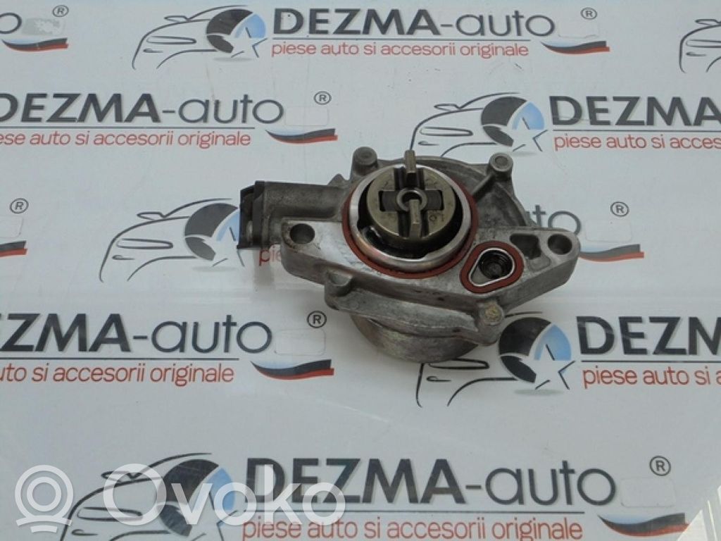 Peugeot 1007 Pompă vacuum 