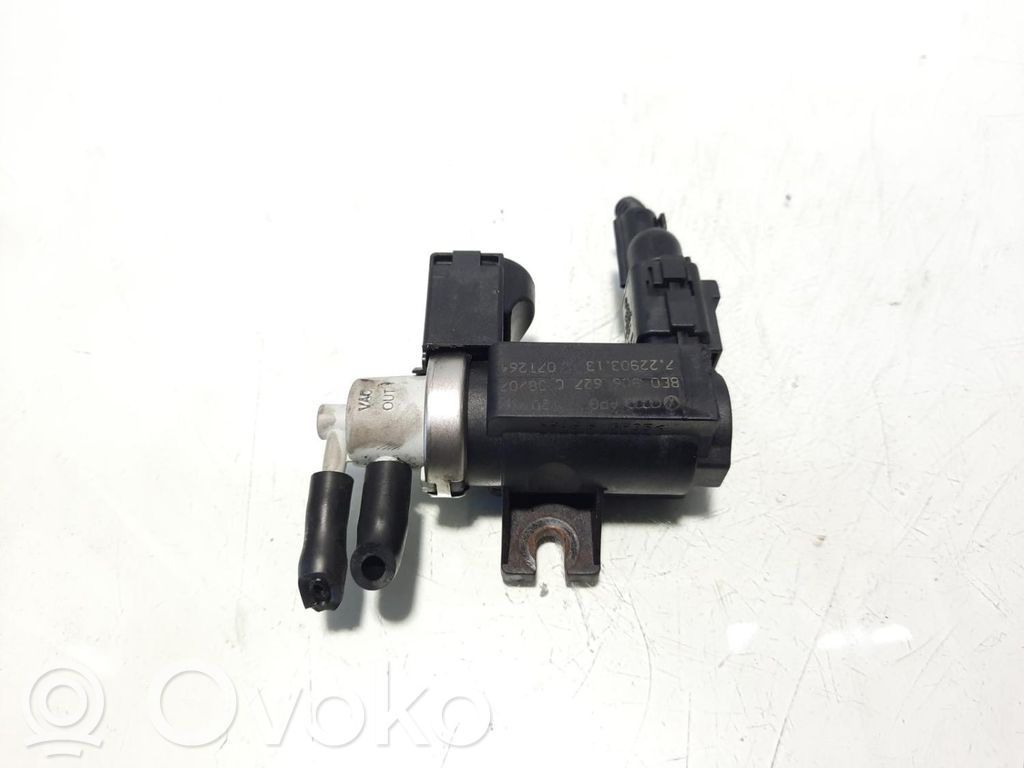 Audi A4 S4 B7 8E 8H Pompa a vuoto