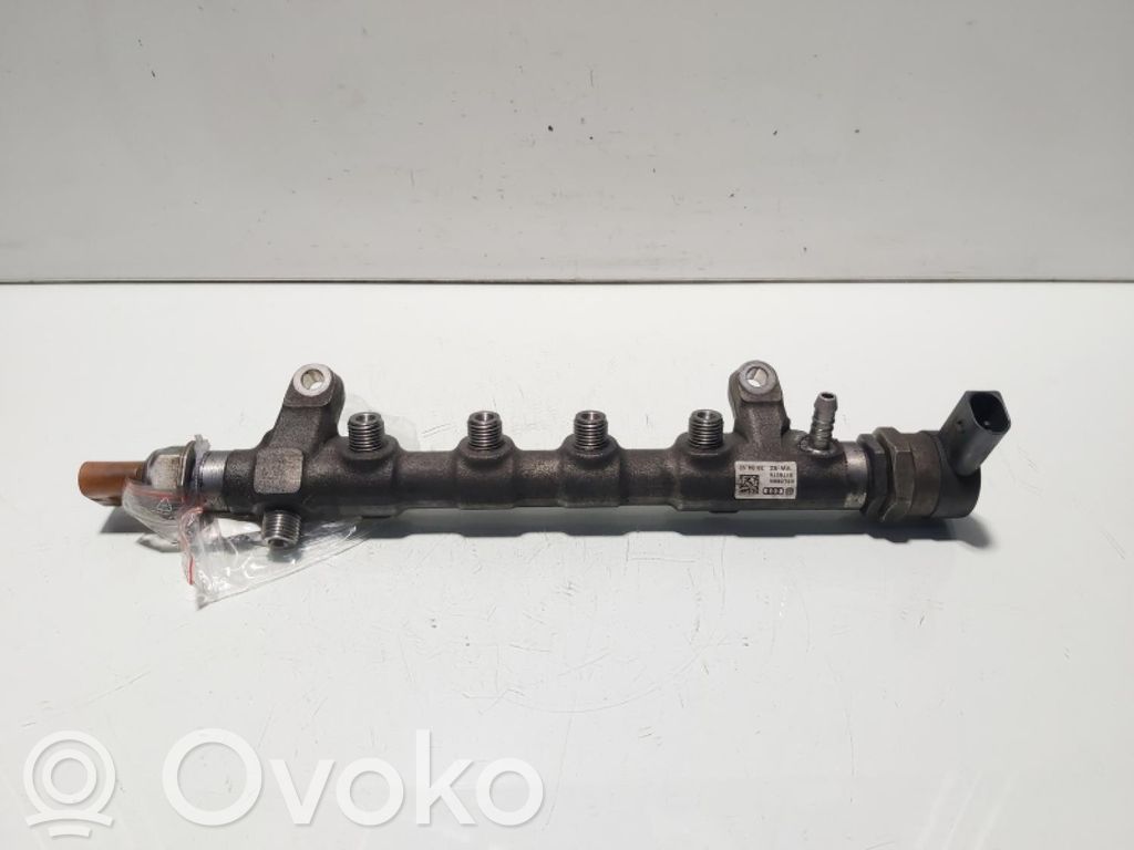 Volkswagen Tiguan Kraftstoffverteiler Einspritzleiste Verteilerrohr