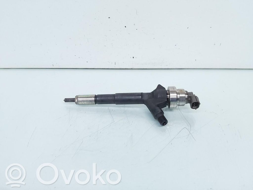 Opel Astra J Injecteur de carburant 