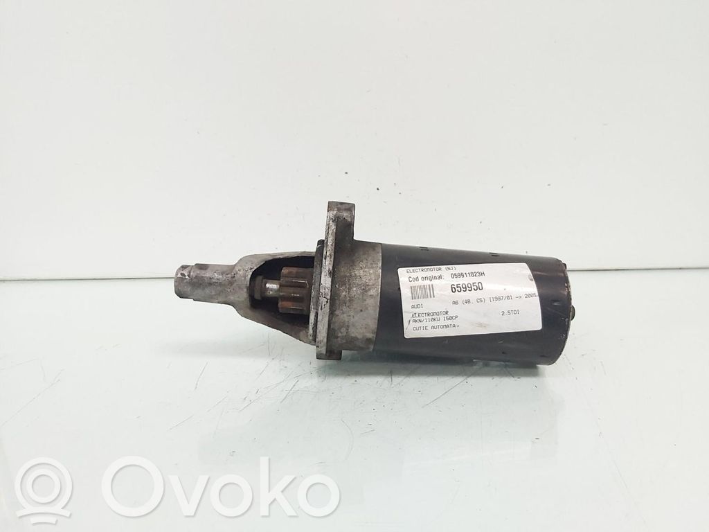 Audi A4 S4 B7 8E 8H Käynnistysmoottori 