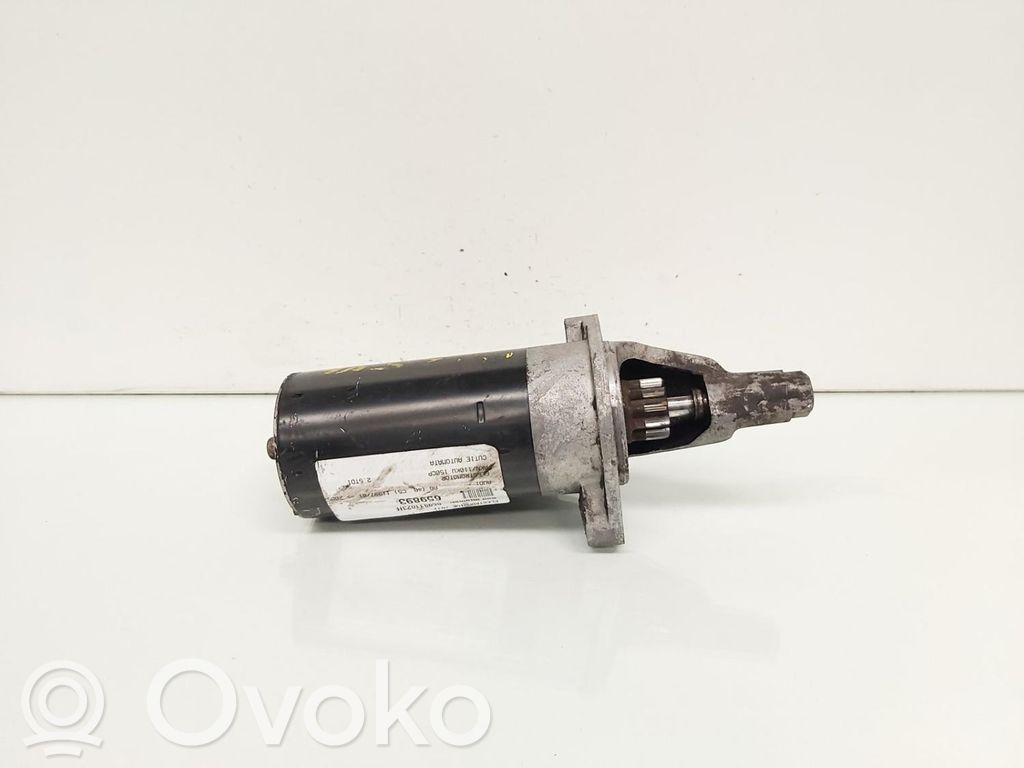 Volkswagen PASSAT B5.5 Käynnistysmoottori 