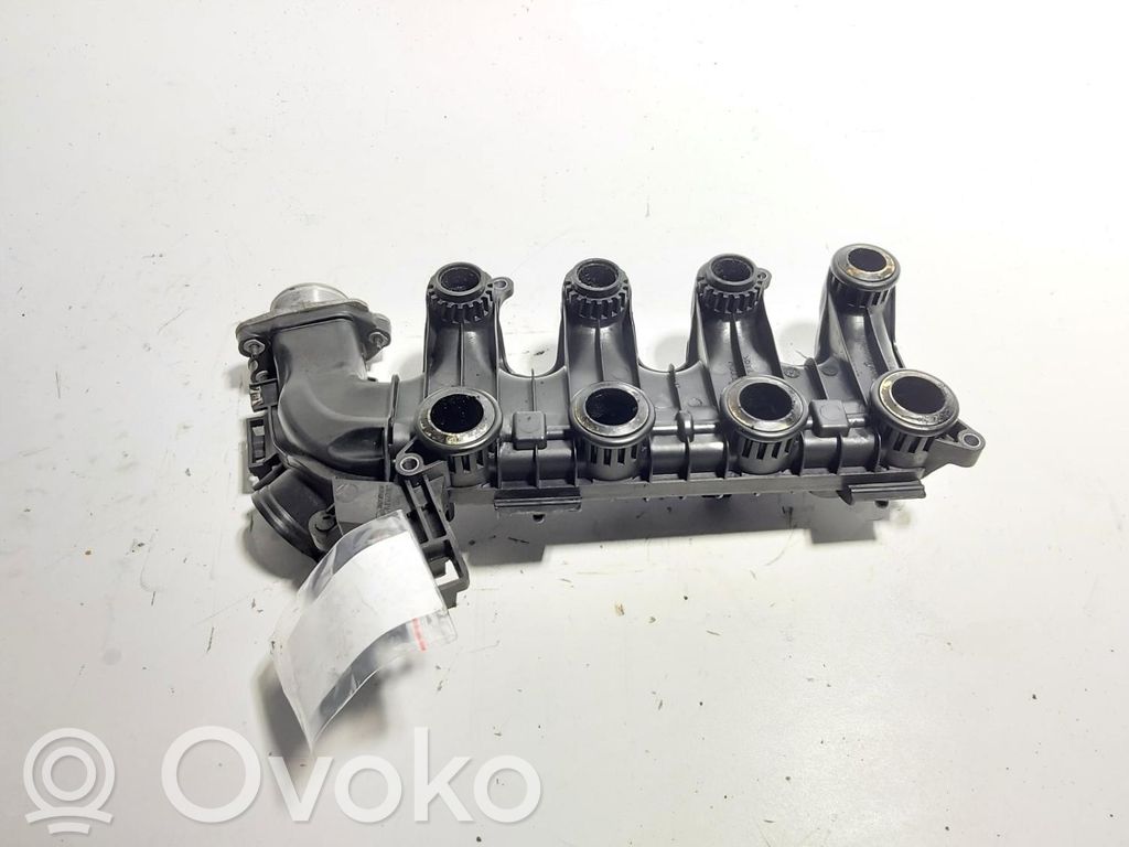 Peugeot 206 Collecteur d'admission 